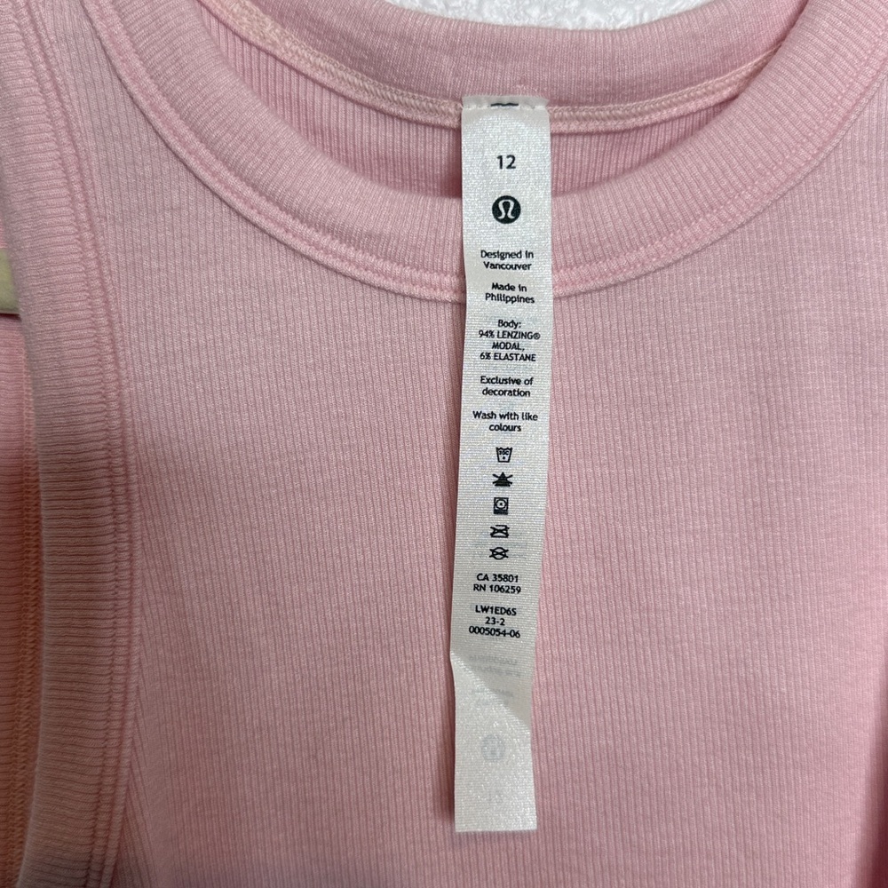 Lululemon Hold Tight Cropped Tank Top Light Pink 12 NWT - Picture 4 of 5
